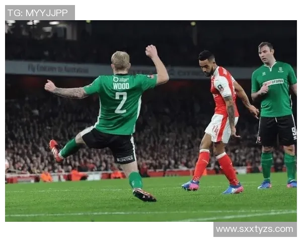 查尔顿与唐卡斯特的激烈对决揭示英甲联赛的竞争魅力与球队实力较量